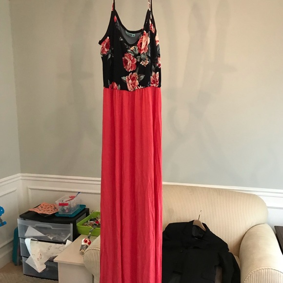 Women’s sundress coral color - Picture 1 of 2